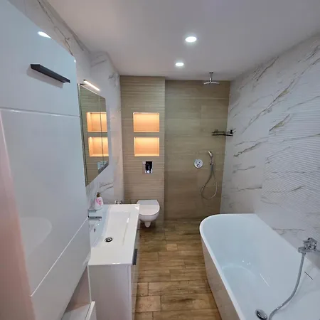 Sea Garden Luxury 2-bdrm